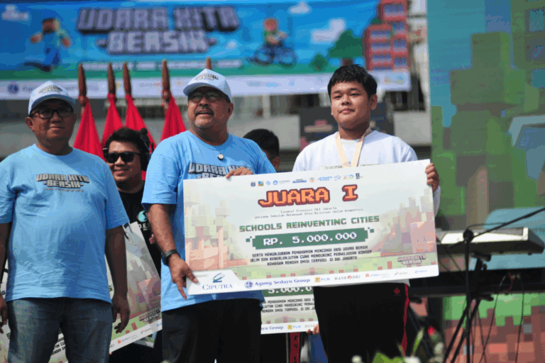 Jakarta Students Reimagine a Cleaner City with Minecraft
